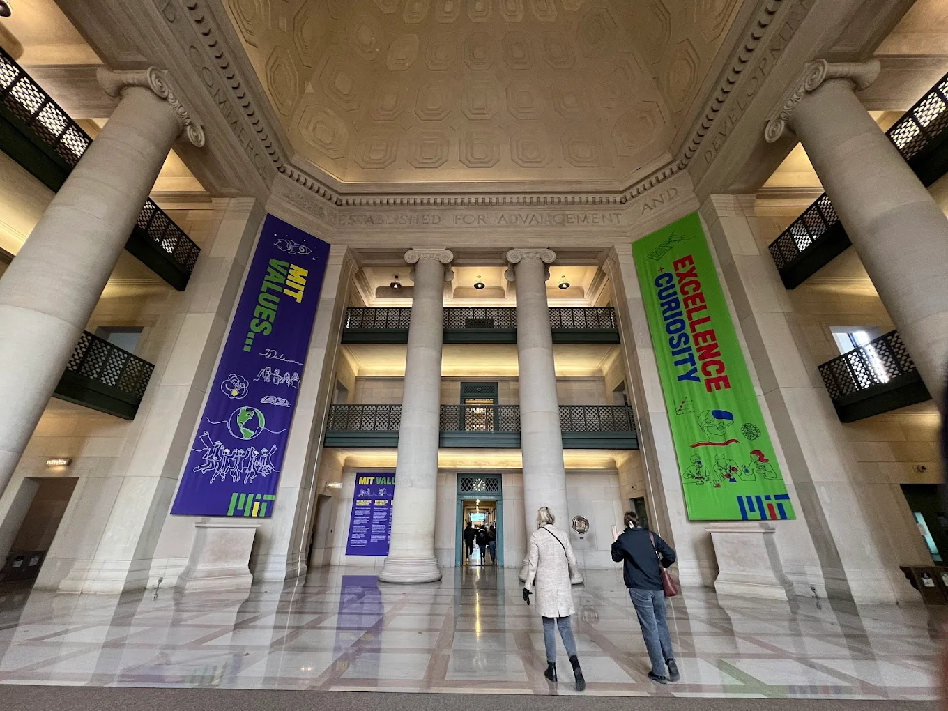 MIT - Massachusetts Institute of Technology