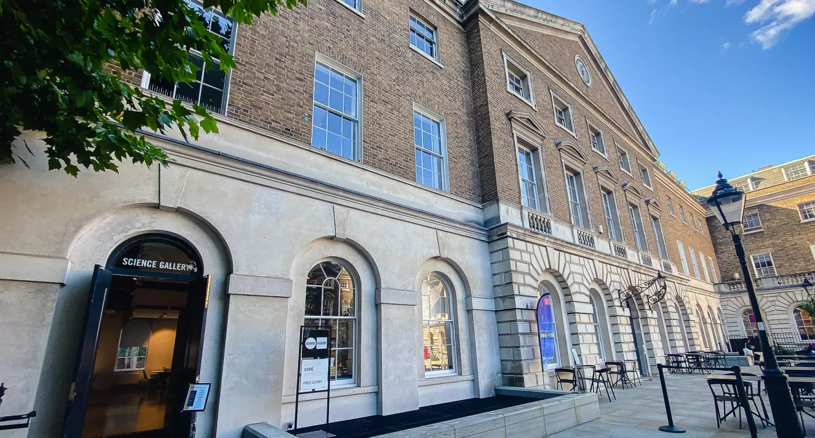 King’s College London
