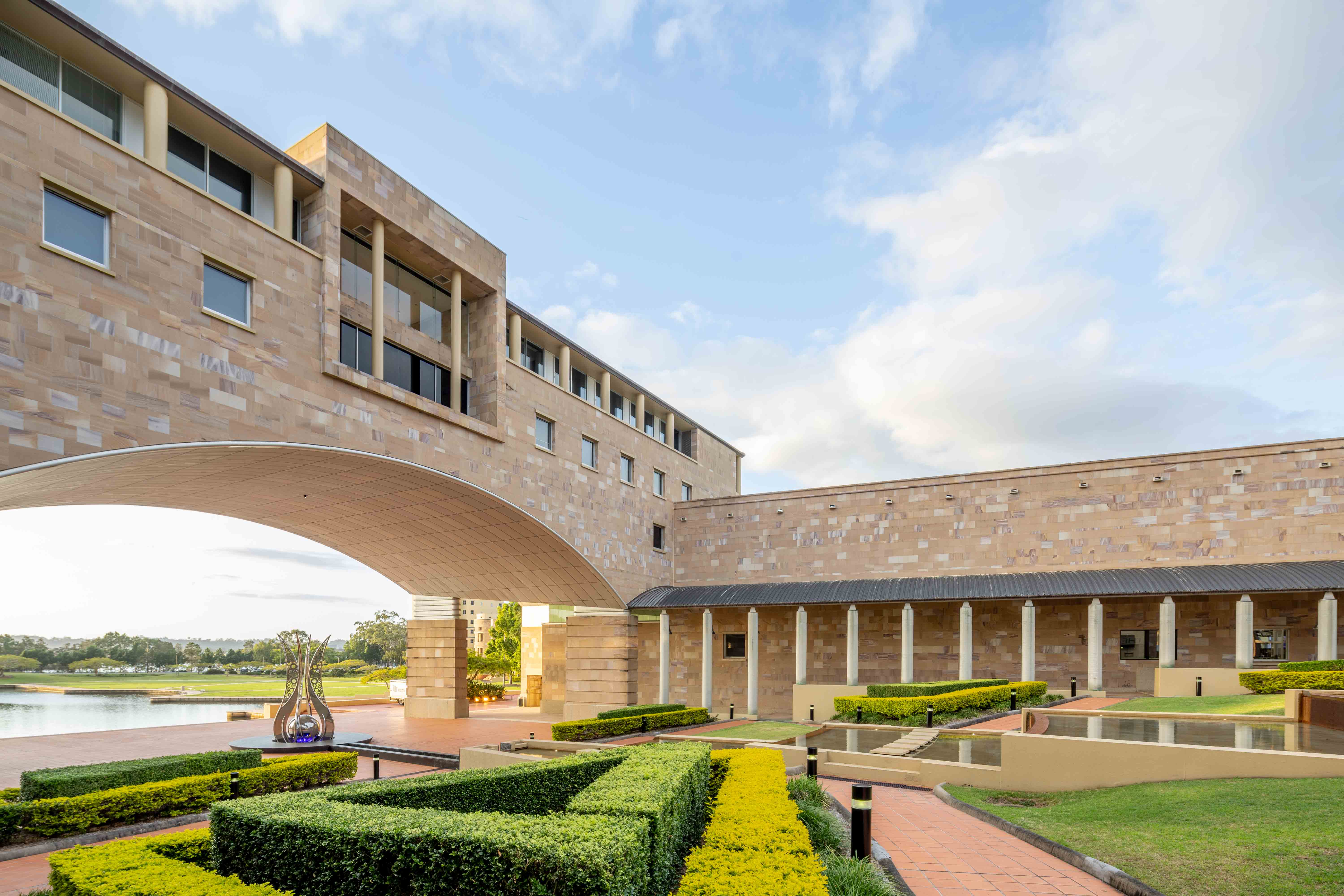 Bond University Jobs on AcademicJobs